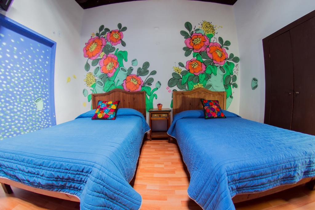 Gente De Mas Hostel 푸에블라 외부 사진